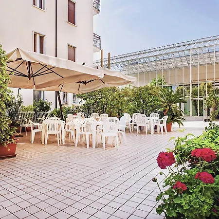 Al Sole Terme Отель