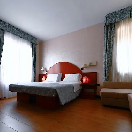 Отель Al Sole Terme 3*